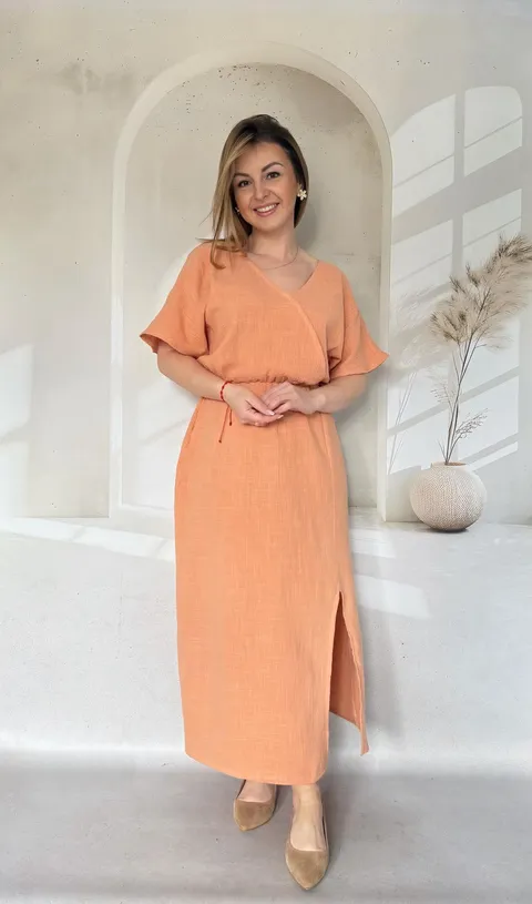 LNIANA SUKIENKA LIVIA